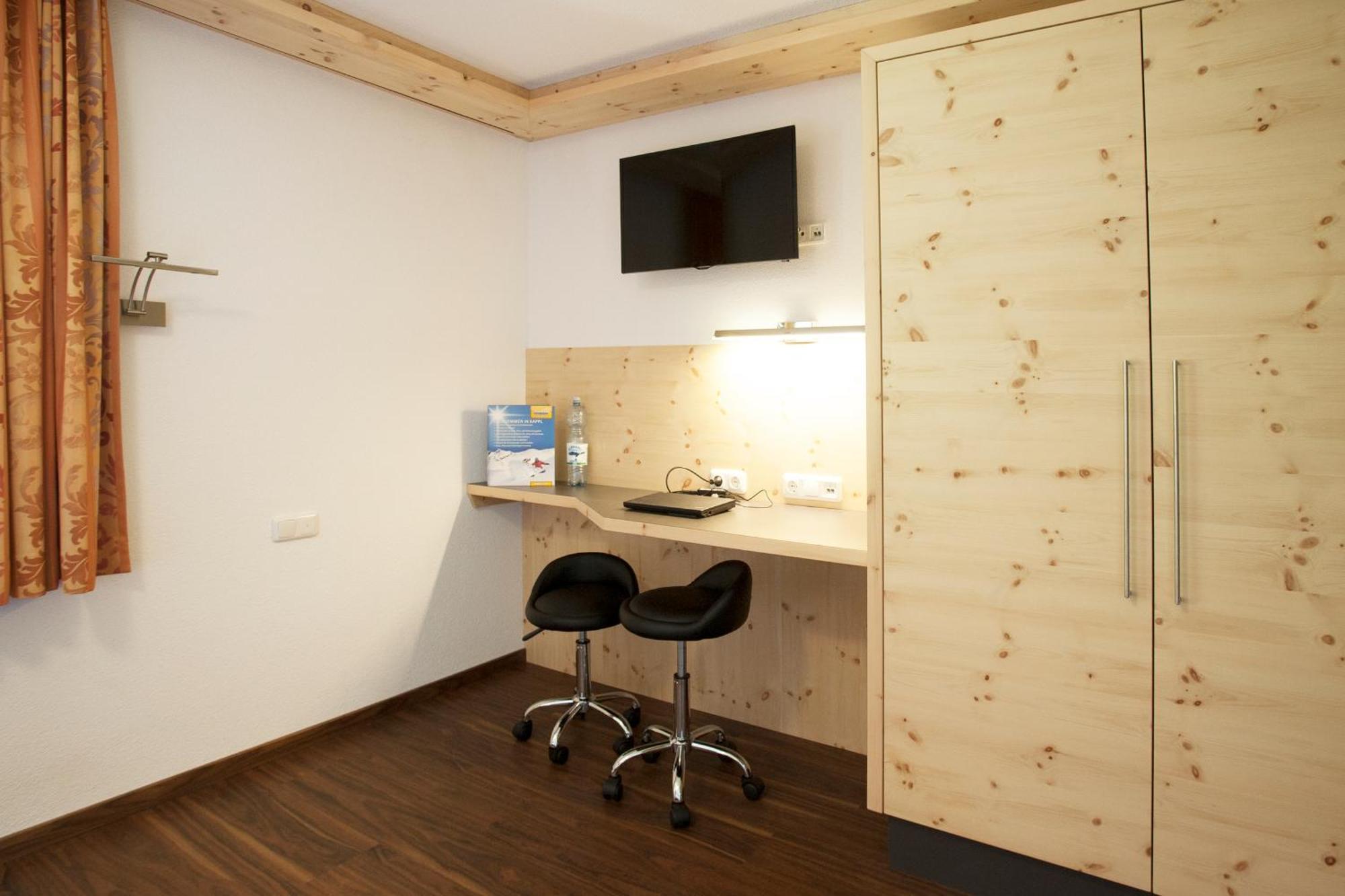 Apart Harmonie Kappl  Room photo